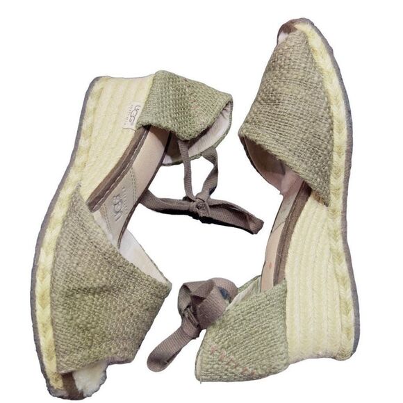 UGG Brianda Military Green Espadrille Cotton Sheepskin Wedge Sandals UGG Shoes T - Picture 1 of 9